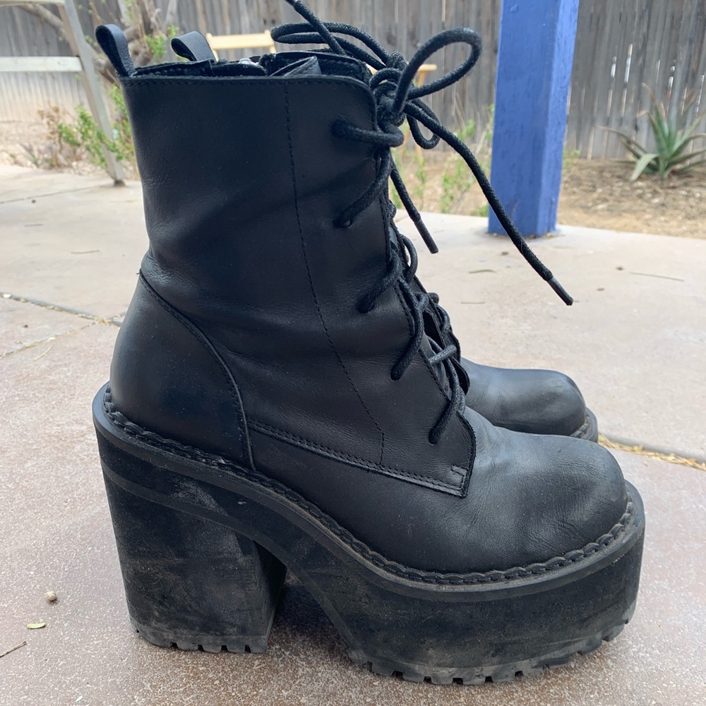 Unif choke boots